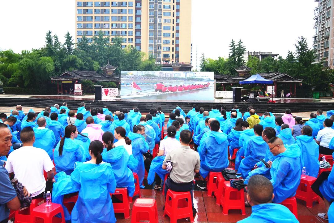 绥宁：雨中擎旗齐呐喊  百里同频助蛟龙