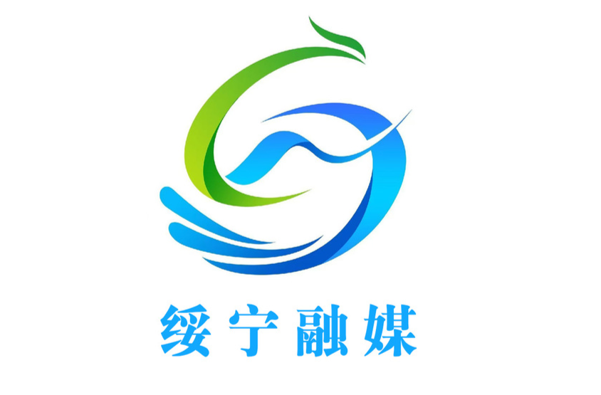 荷风绕苗寨 花影入清诗
